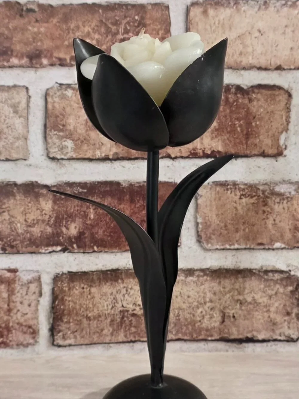 Black Metal Tulip Votive Candle Holder - Floral Tealight Table Decor